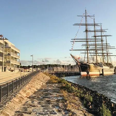 Priwallpromenade 2, Whg 10 アパート *